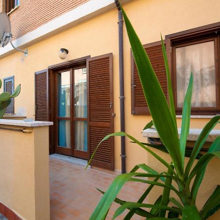 B&B La Casetta Ladispoli Rum bild